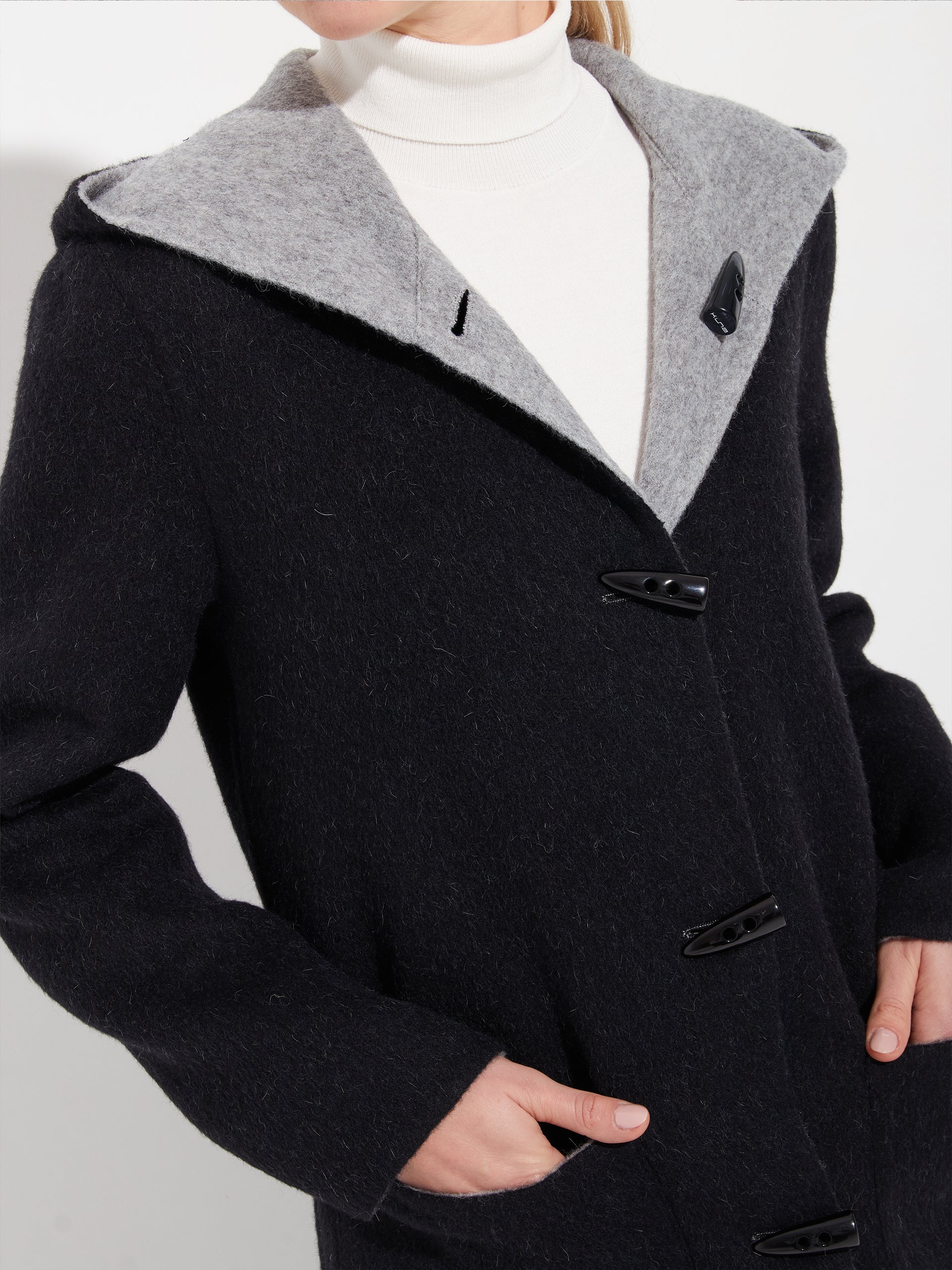 Abrigo Alaia De Baby Alpaca Color Negro - Image 6