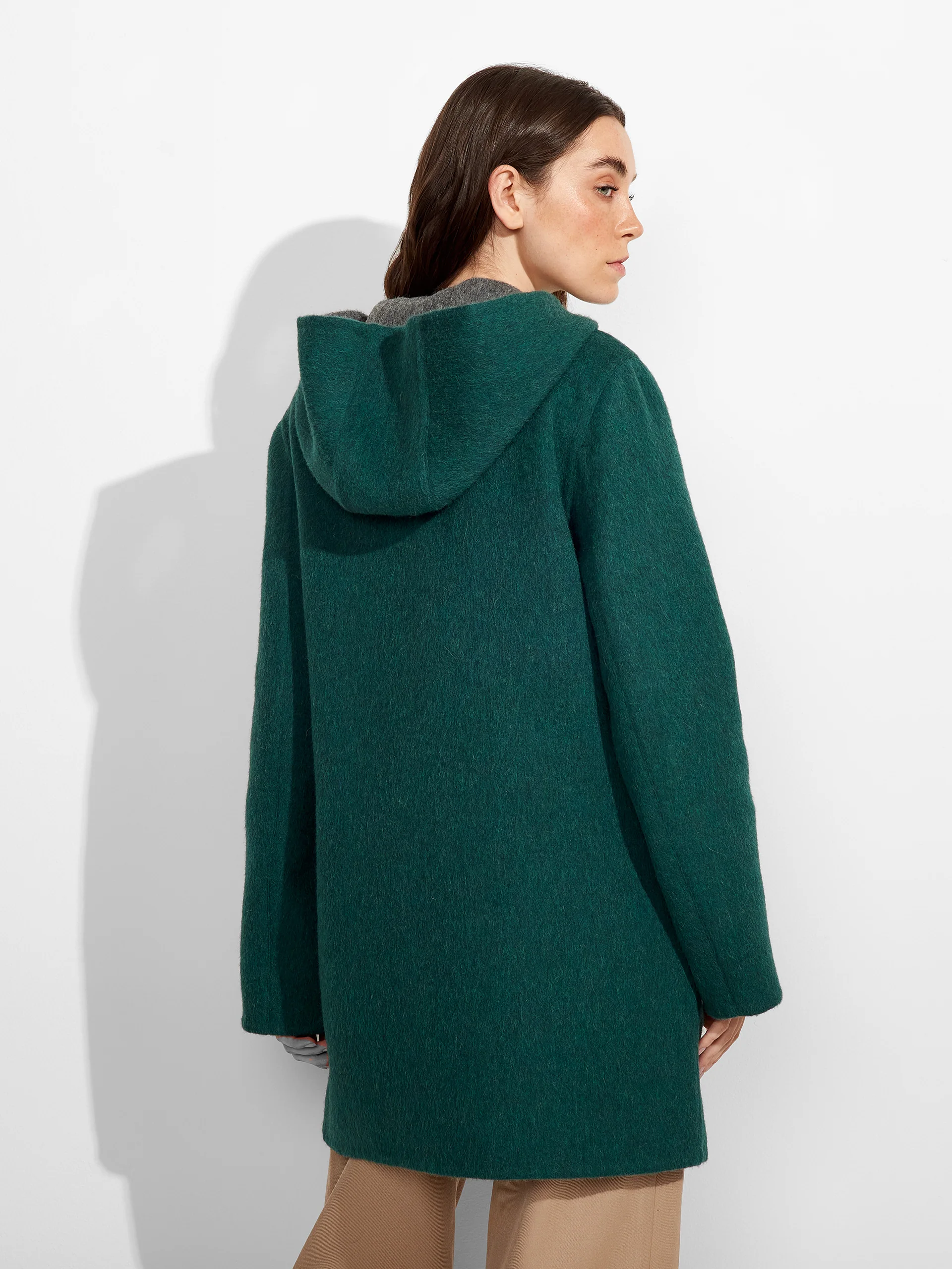 Abrigo Alaia De Baby Alpaca Color Verde - Image 4