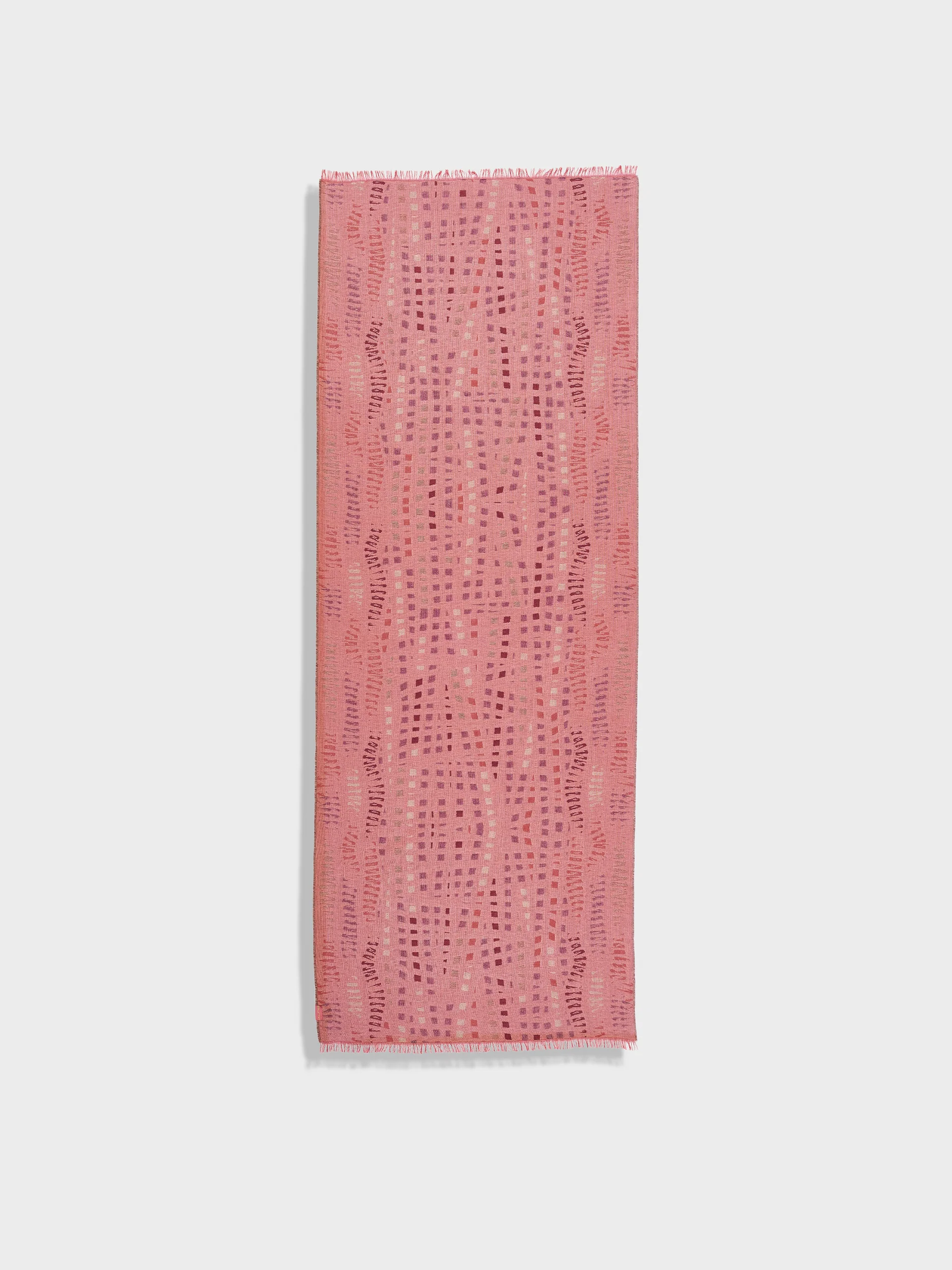 Estola Zane De Baby Alpaca Color Rosado - Image 6